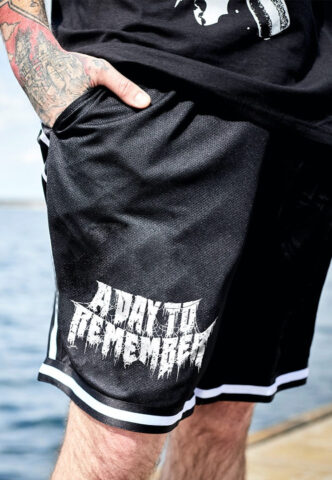 A Day To Remember – Riddick Logo Striped – Shorts – Schwarz – 3XL – 100% Polyester