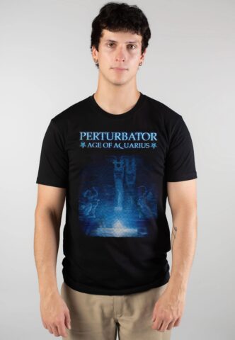 Perturbator – Age Of Aquarius – T-Shirt – Schwarz – S – 100% Baumwolle