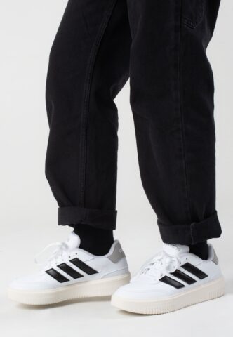 Adidas – Courtblock Bold Ftwwht/Cblack/Gretwo – Girl Schuhe – Weiß – EU 40 2/3 – Synthetic/Textile/Gummi