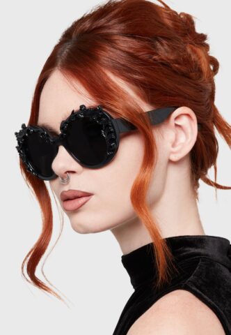 Killstar – Anita Black – Sonnenbrille – Schwarz – Onesize – gid://shopify/Metaobject/161452949741