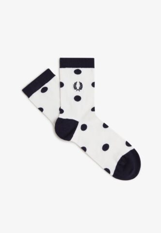 Fred Perry x Amy Winehouse – Amy Polka Dot Snow White – Socken – Weiß – L/XL – 84% Baumwolle, 14% Polyester, 2% Elastan