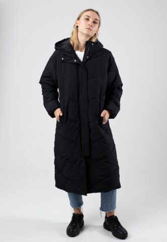 Champion – Hooded Polyfilled Black Beauty – Jacke – Schwarz – M – 100% Polyester