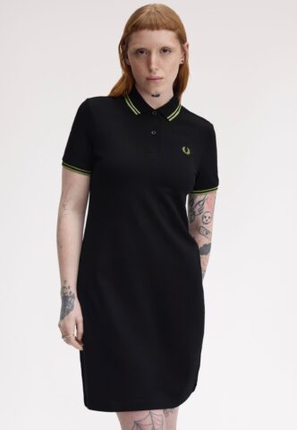 Fred Perry – Twin Tipped Fred Perry Black/Metallic Tennis Ball Yellow – Kleid – Schwarz – Medium – 98% Baumwolle, 2% Elastan