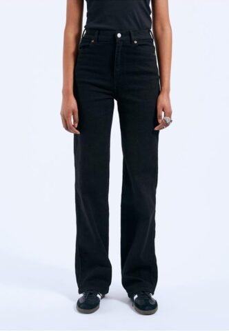 Dr. Denim – Moxy Straight Solid Black – Jeans – Schwarz – XS / L32 – 94% Baumwolle, 3% Polyester, 3% Elastan