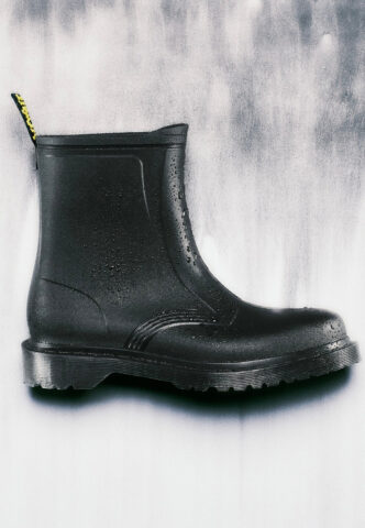 Dr. Martens – 1460 Rain Black – Schuhe – Schwarz – EU 45 – Gummi