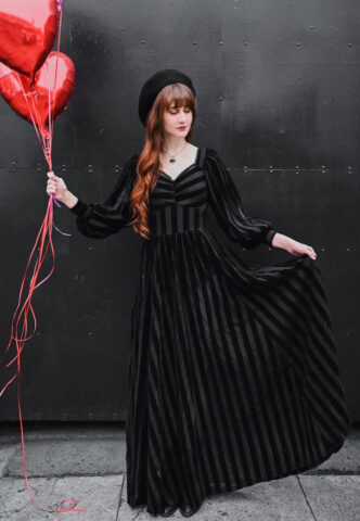 Foxblood – Victoria Striped Mesh Gown Black – Kleid – Schwarz – L – 100% Polyester