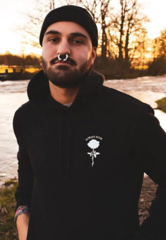 Fuchsteufelswild – Always Noir – Hoodie – Schwarz – XXL – 80% Bio-Baumwolle, 20% Polyester