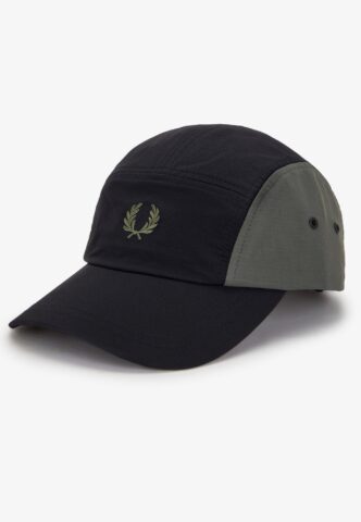 Fred Perry – Blocked 5 Panel Ripstop Black – Cap – Schwarz – Onesize – gid://shopify/Metaobject/162629648621