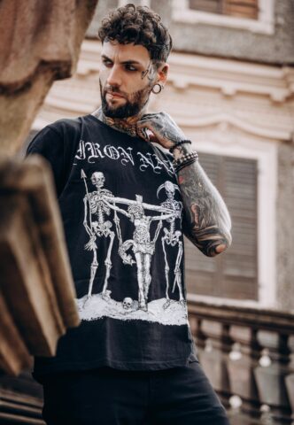 Ironnail – Hesse – T-Shirt – Schwarz – L – 100% Bio-Baumwolle