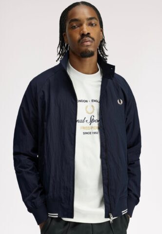 Fred Perry – Crinkle Harrington Navy – Jacke – gid://shopify/Metaobject/122014793965 – M – gid://shopify/Metaobject/130265645293