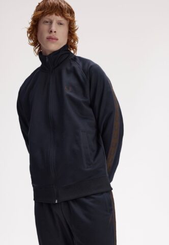 Fred Perry – Contrast Tape Navy/Burnt Tobacco – Trainingsjacke – Blau – M – 55% Polyester, 45% Baumwolle