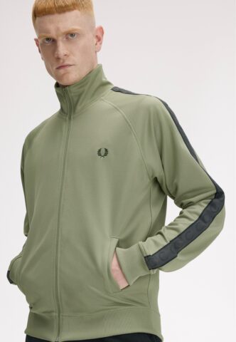 Fred Perry – Contrast Tape Olive/Anchor Grey – Trainingsjacke – Grün – S – 55% Baumwolle, 45% Polyester