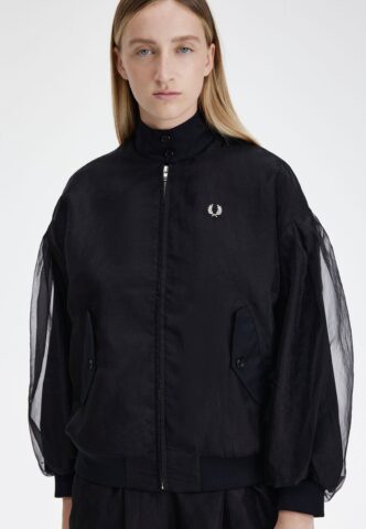 Fred Perry – Sheer Overlay Black – Jacke – Schwarz – Medium – 63% Polyester, 34% Polyurethan, 3% Elastan