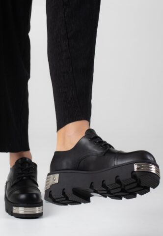 Koi Footwear – Dreadforge Heavy Metal – Girl Schuhe – Schwarz – UK 4 – Synthetic/Synthetic/Gummi