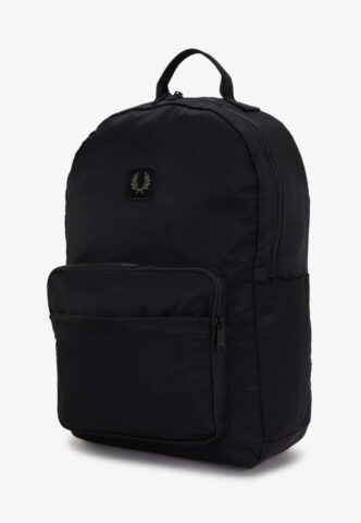 Fred Perry – Crinkle Nylon Black – Rucksack – Schwarz – Onesize – gid://shopify/Metaobject/162629648621