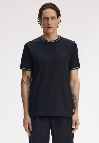 Fred Perry – Twin Tipped Navy/Warm Oat/Burnt Tobacco – T-Shirt – Blau – L – 100% Baumwolle