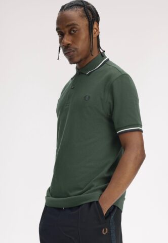 Fred Perry – Twin Tipped Court Green/Snow White/Nvy – Polo – Grün – S – 100% Baumwolle