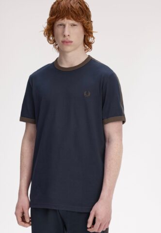 Fred Perry – Contrast Tape Ringer Navy/Burnt Tobacco – T-Shirt – Blau – XL – 100% Baumwolle