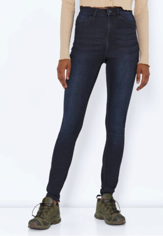 Noisy May – Callie Skinny Dark Blue Denim – Jeans – Blau – W26 / L32 – 95% Baumwolle, 5% Elastan