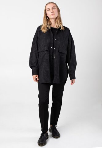 Noisy May – Dallas Pinstripe Black White – Bluse – Schwarz – S – 98% Polyester, 2% Viskose