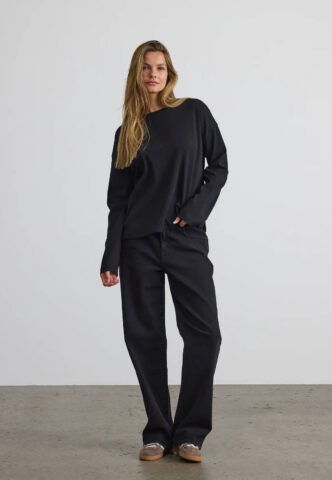 Noisy May – Mocca Black – Longsleeve – Schwarz – M – 95% Biobaumwolle, 5% Elastan