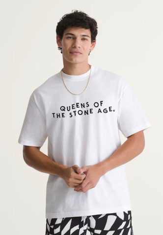 Vans x Queens Of The Stone Age – Queens Of The Stone Age White – T-Shirt – Weiß – S – 100% Baumwolle