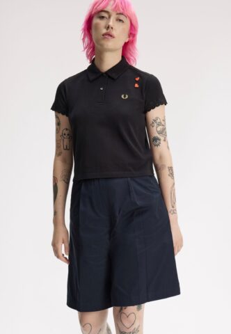 Fred Perry x Amy Winehouse – Embroidered Detail Black – Polo – Schwarz – Medium – 100% Baumwolle