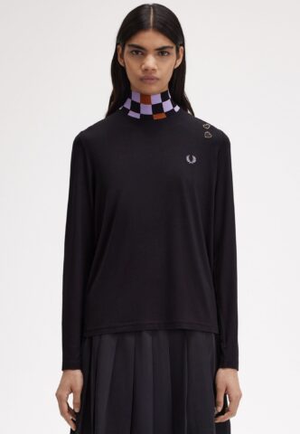 Fred Perry x Amy Winehouse – Printed Trim High Neck Black – Longsleeve – Schwarz – XX-Small – 91% Modal, 9% Elastan