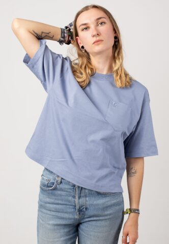 Carhartt WIP – W‘ Colber Charm Blue – T-Shirt – Blau – XS – 100% Bio-Baumwolle