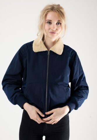 Iriedaily – Melly Pilot Marine – Jacke – Blau – S – Obermaterial: 100% Polyester; Futter: 100% Polyester