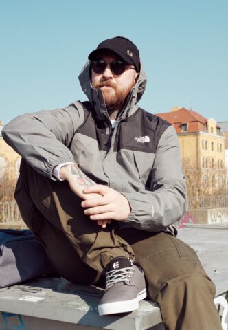 The North Face – Antora Smoked Pearl/Tnf Black – Jacke – Grau – XXL – Außenmaterial: 100% Nylon; Innenfutter: 100% Polyester