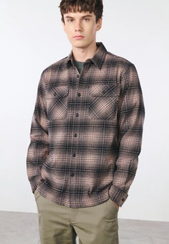 Vintage Industries – Outback Beige Check – Hemd – Beige – M – gid://shopify/Metaobject/321859977453