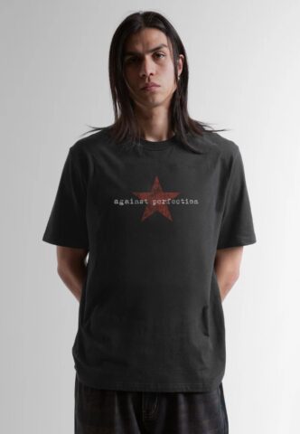 Wasted Paris – Against Perfection Old Black – T-Shirt – Schwarz – M – 100% Baumwolle